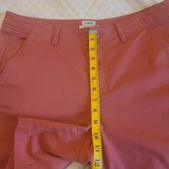 L.L. Bean Favorite Fit Shorts cinnamon colored - Picture 7 of 7